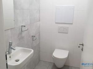 Pronájem bytu 2+kk, Náchod, Na Letné, 80 m2