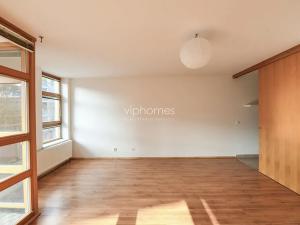 Pronájem bytu 3+kk, Praha - Smíchov, Ostrovského, 70 m2