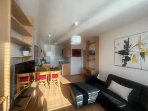 Pronájem bytu 2+kk, Praha - Nusle, Plamínkové, 40 m2