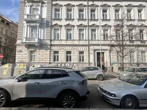 Pronájem bytu 2+kk, Praha - Vinohrady, Slovenská, 57 m2