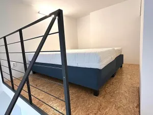 Pronájem bytu 1+kk, Praha - Hloubětín, Poděbradská, 31 m2