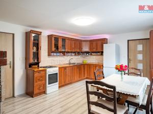 Prodej rodinného domu, Přešťovice, 662 m2