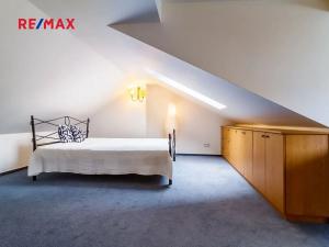 Pronájem bytu 2+kk, Praha - Vršovice, 28. pluku, 62 m2