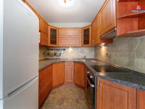 Prodej bytu 2+kk, Jince, Zborovská, 42 m2
