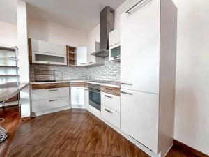 Pronájem bytu 2+kk, Praha - Stodůlky, Petržílkova, 65 m2