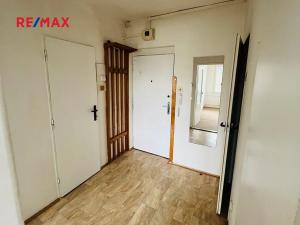 Pronájem bytu 2+kk, Praha - Dejvice, Evropská, 40 m2