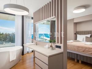 Prodej vily, Zadar, Chorvatsko, 350 m2