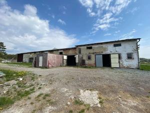 Prodej výrobních prostor, Vanovice, 2900 m2