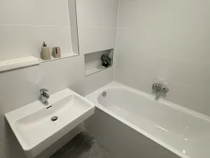 Prodej bytu 2+kk, Praha - Radlice, U Komína, 54 m2