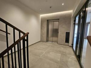 Prodej bytu 2+kk, Praha - Radlice, U Komína, 54 m2