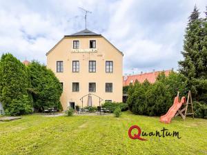 Prodej domu, Telč, náměstí Zachariáše z Hradce, 680 m2