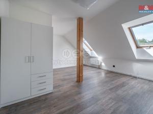Pronájem bytu 3+1, Radonice, Růžičkova, 92 m2