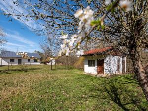 Prodej pozemku, Dubné, 795 m2