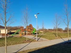 Prodej pozemku pro bydlení, Hrabětice, Platanová, 1021 m2