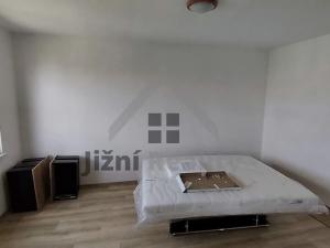 Prodej bytu 2+1, České Budějovice, J. Plachty, 49 m2