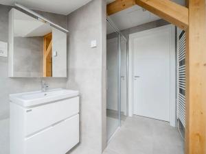 Pronájem bytu 2+kk, Praha - Nové Město, Václavské náměstí, 43 m2