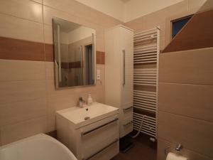 Pronájem bytu 4+1, Hluboká nad Vltavou, Masarykova, 105 m2