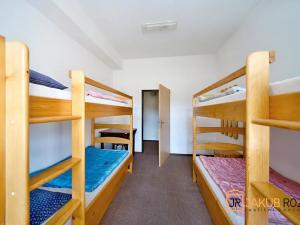 Prodej komerčního pozemku, Heřmánkovice, 40632 m2