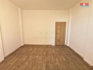 Pronájem bytu 2+1, Lomnice nad Popelkou, Komenského, 90 m2