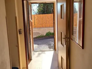 Prodej vícegeneračního domu, Modlany, 460 m2