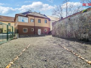 Prodej rodinného domu, Lochovice, 409 m2