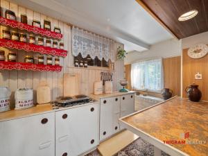 Prodej rodinného domu, Lázně Bělohrad - Uhlíře, 90 m2