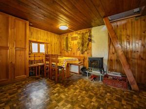 Prodej chaty, Sezemice, 50 m2