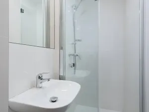 Prodej bytu 2+kk, Praha - Chodov, Čenětická, 32 m2