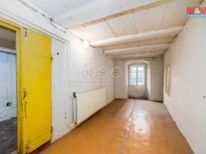 Prodej rodinného domu, Nové Město nad Metují, Husovo náměstí, 322 m2