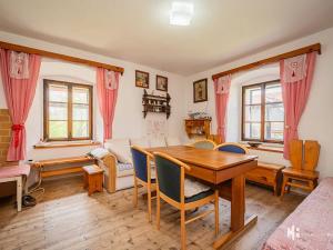 Prodej chalupy, Zběšičky, 70 m2
