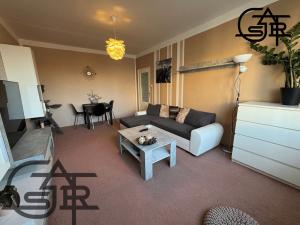 Prodej bytu 3+1, Hradec Králové - Pouchov, K Sokolovně, 69 m2