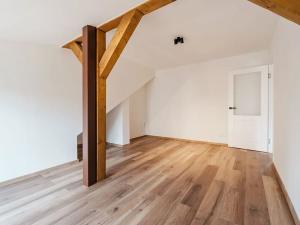 Pronájem bytu 3+kk, Praha - Vršovice, Rostovská, 77 m2