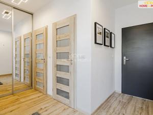 Prodej bytu 3+kk, Cheb, Boženy Němcové, 76 m2