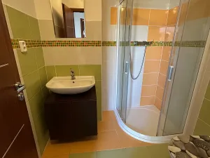 Pronájem rodinného domu, Praha - Klánovice, Jeníkovická, 220 m2
