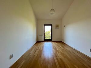 Pronájem rodinného domu, Praha - Klánovice, Jeníkovická, 220 m2
