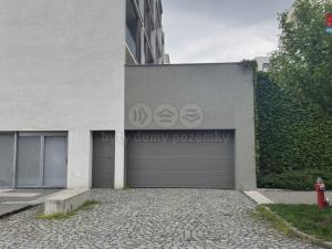 Prodej garážového stání, Olomouc, Rokycanova, 17 m2