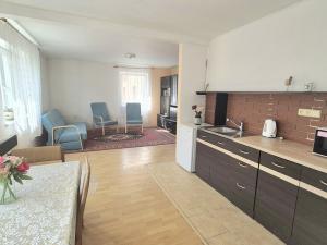 Prodej rodinného domu, Želeč, 266 m2
