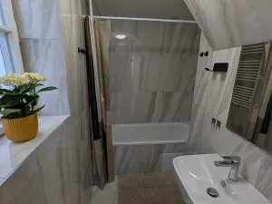 Pronájem bytu 3+1, Mariánské Lázně, Hlavní třída, 90 m2