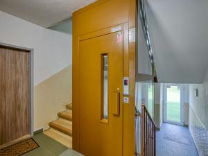 Pronájem bytu 2+1, Chomutov, Kostnická, 58 m2