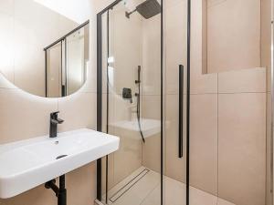 Prodej bytu 4+kk, Praha - Kobylisy, Vršní, 78 m2