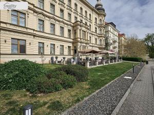 Pronájem bytu 2+kk, Praha - Vinohrady, U Zvonařky, 50 m2