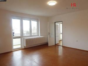 Pronájem bytu 3+1, Benešov, Jiráskova, 77 m2