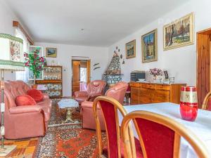 Prodej vily, Suchdol nad Lužnicí, Alšova, 269 m2