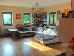 Pronájem rodinného domu, Roudné, Zahradní, 141 m2