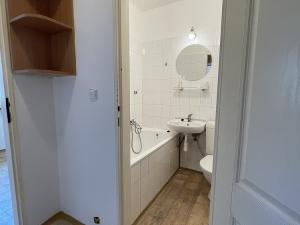Pronájem bytu 2+1, Stochov, J. A. Komenského, 43 m2