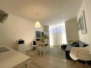 Pronájem kanceláře, Praha - Nusle, V Horkách, 37 m2
