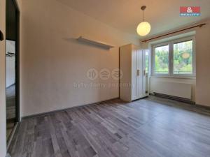 Pronájem bytu 3+1, Úpice, Tylova, 66 m2