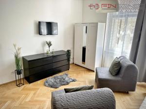 Pronájem bytu 2+kk, Praha - Nové Město, Řeznická, 49 m2