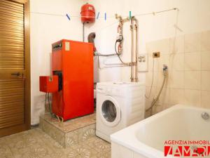 Prodej domu, Via Comugne, San Michele a Tagliamento, Friuli-venezia-giulia, Itálie, 226 m2