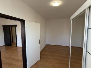 Pronájem bytu 2+1, Zlín, Slezská, 46 m2